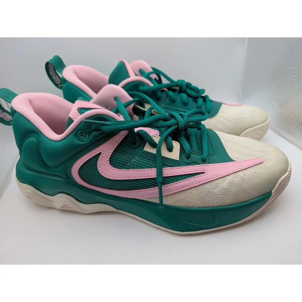 Size 9 - Nike Giannis Immortality 3 5 The Hard Way NWOB
